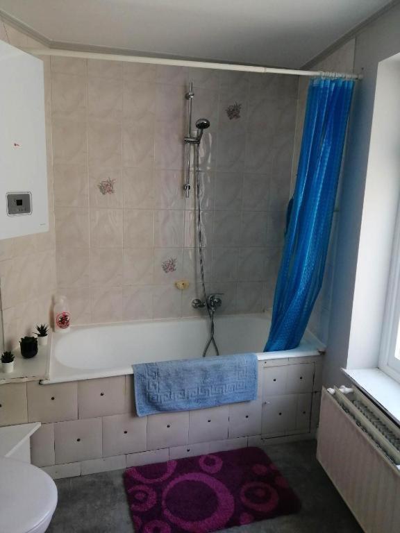 Eenvoudige Slaapkamer Apartment *